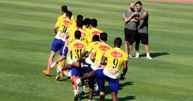 الإسماعيلى يُسابق الزمن للظهور بالزى الجديد فى افتتاح الدورى