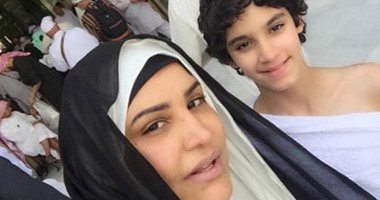 أحلام تذكر متابعيها عبر تويتر بصيام يوم عاشوراء