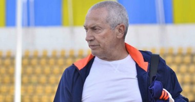 الزمالك يجهز عقود فيريرا لتوقيعها قبل السفر للكونغو