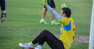 "الصغير" يُجهز الحضرى لمواجهة الرجاء