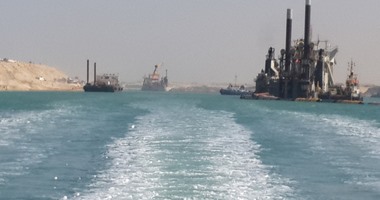 مصر مؤمنة "برا وبحرا وجوا".. "الداخلية" تعتمد على "الخطة المفاجئة" فى تأمين الإسماعيلية أثناء حفل قناة السويس.. وأجهزة تشويش على المفرقعات لضمان عدم وقوع تفجيرات.. ومسح شامل لقاعة الحفل الفنى الليلى