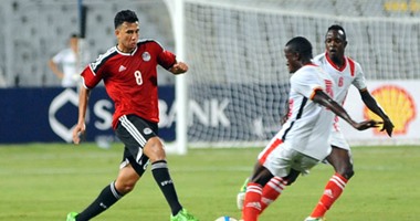 كهربا يحرز الهدف الرابع لمنتخب مصر فى شباك أوغندا