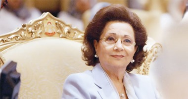 ناشرة بمعرض الكتاب: سوزان مبارك طفرة.. والدولة تعتبر وزارة الثقافة "منظر"