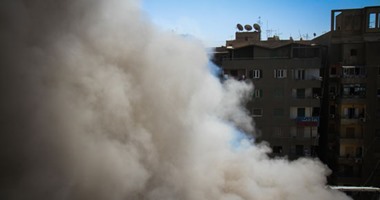 حصاد محافظات مصر.. أهالى قتيل يشعلون النار فى 6 منازل و3 مزارع لعائلة المتهمين.. آثار الأقصر: الأمن يمتنع عن تأمين زائرى المعابد بعد الخامسة مساءً.. ومصرع عامل أثناء محاولته شحن هاتفه من عمود إنارة