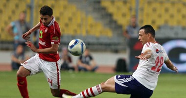 الأهلى يدفع بصبحى والغزال.. والزمالك يستعين بـ سيسيه بدلا من معروف