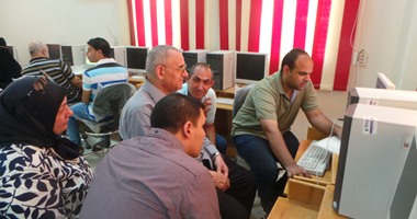 بالصور.. طلاب المرحلة الأولى للتنسيق يسجلون رغباتهم بجامعة كفر الشيخ