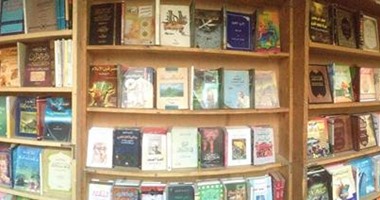  بعدما خسرت بيروت لقبها كعاصمة للكتاب تخسر دورها كـ"مطبعة الشرق".. لبنان: الأزمات الاجتماعية والاقتصادية تعصف بدور النشر.. وغياب الجهود لإعادة تفعيل دور المدينة الثقافى والفكرى والأدبى يؤزم الوضع