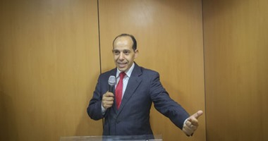 محمد ثروت: أمريكا تسرعت فى التوقيع على اتفاق إيران النووى