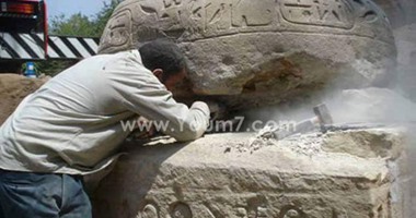مصدر بشرطة الآثار:صور عمود مرنبتاح التقطت أثناء نقله من المطرية لـ"القلعة"