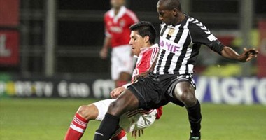 بورتو يحسم مواجهة ماديرا المؤجلة ويتصدر الدورى البرتغالى
