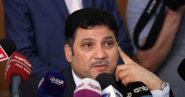 وزير الرى يبحث الاستعدادات لاجتماع سد النهضة
