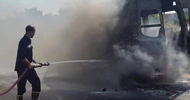 تفحم أتوبيس رحلات اشتعلت به النيران على الصحراوى الشرقى بأطفيح