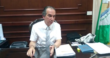 محافظ الجيزة لمدير هيئة النظافة خلال جولته بالهرم: "القمامة فى كل مكان"