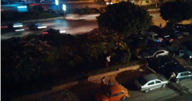 "واتس آب اليوم السابع"..مواطن يستولى على حديقة عامة بالجولف لتحويلها لمقهى