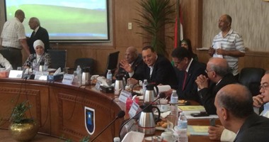 مجلس جامعة القناة يقرر منح درجات علمية جديدة للماجستير والدكتوراه