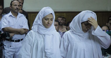 "جنح العجوزة" تصدر اليوم حكمها النهائى على الراقصتين "برديس" و"شاكيرا"