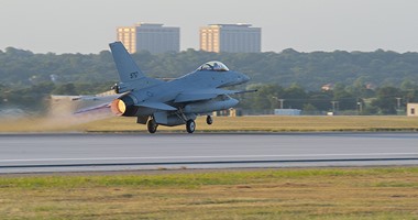 بوينج تعتزم صنع أجنحة طائرات "F-16" داخل السعودية