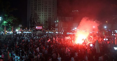 جماهير الزمالك تحتشد داخل النادى للاحتفال بالدورى