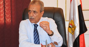 محافظ المنيا يشارك فى مبادرة "من أجل بيئة نظيفة"
