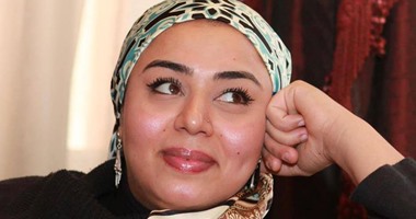 وفاة والد الشاعرة نور عبد الله بالمجمع الطبى صباح اليوم
