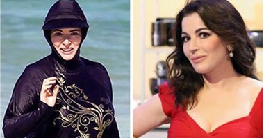 من غير منع ولا فرض..طباخة بريطانية شهيرة ترتدى مايوه شرعى لنزول البحر