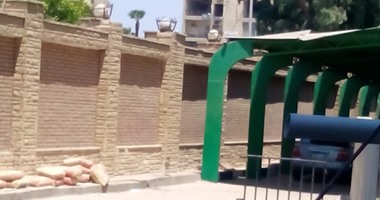 "واتس آب اليوم السابع": أعمدة الإنارة مضاءة نهارا أمام المركزى للمحاسبات