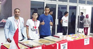 بالفانوس والعزومات.. المصريون ينشرون ثقافة رمضان فى الخارج