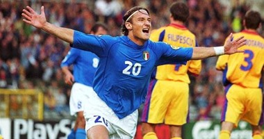 فيديو.. 20 عاما على ظهور توتى الأول مع منتخب إيطاليا