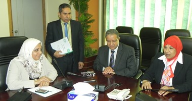 تكريم رئيس قطاع المناطق الضريبية لبلوغها سن للمعاش