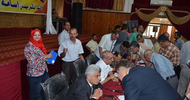 سيدات كفر الشيخ يتبرعن بخواتمهن لصالح المنظومة الصحية