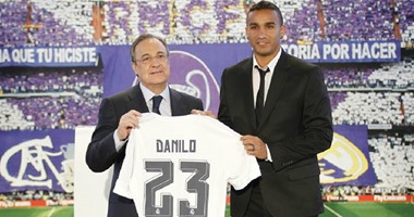 دانيلو يرتدى القميص 23 مع ريال مدريد