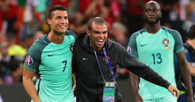 يورو 2016.. هل يقتحم رونالدو وبيبى قائمة عظماء هيمنوا على أوروبا فى عام واحد؟
