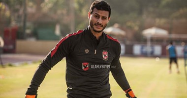 الشناوى يكشف حقيقة عتاب لاعبى الأهلى بعد السقوط العربى
