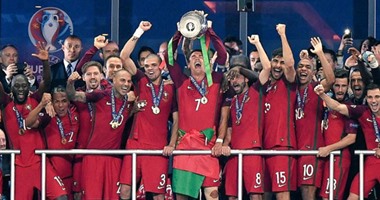 يورو2016.. البرتغال يحصد اللقب الأول فى تاريخه على حساب الفرنسيين.. رفاق رونالدو يصنعون المفاجأة على الأرضى الباريسية رغم إصابة الدون.. برازيل أوروبا يكسر عقده 41 عاما أمام الديوك.. وبيبى بطل المباراة