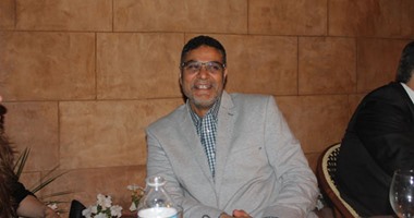 مكافحة الإرهاب فى عيون رجال الدين بالمهجر.. إمام المركز الإسلامى بنيويورك:نعقد أول مؤتمر لمواجهة التطرف بالتعاون مع المعابد والكنائس.. والقمص مويسيس:نحافظ على العادات المشتركة بيننا لوقف محاولات هدمها