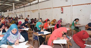 بدء اختبارات القددرات لطلاب التربية النوعية بجامعة أسيوط 