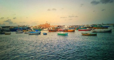 بالصور.. جمال وروعة الغروب فى الإسكندرية بكاميرا الطالبة منة رمضان