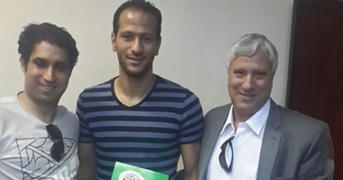 إنبى يمدد عقد عماد السيد 5 سنوات تحسبا لرحيل "على لطفى"