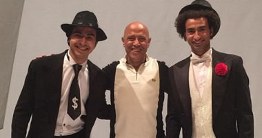 خالد إبراهيم يكتب: مسرح مصر كوميديا صارخة رغم نحت إيفهات "فيس بوك"