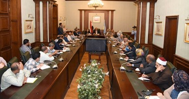 محافظ الإسكندرية يناقش الترتيبات النهائية لأسبوع "حلوة يا بلدى"