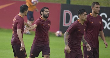 يوميات المحترفين.. محمد صلاح يفتتح الكالتشيو أمام أودينيزى.. كوكا يشارك فى فوز قاتل لبراجا على ماريتيمو.. الننى وعبد الشافى يتعادلان مع أرسنال والأهلى أمام لانس وخيتافى.. وتريزيجيه يستعد لدورى الأبطال