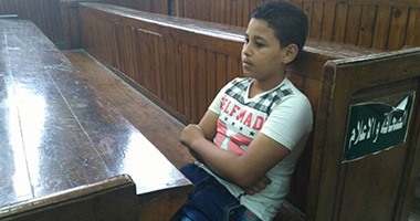بالفيديو والصور.. قاضى "أحداث العدوة" يرفض إيداع أصغر متهم فى القضية بالقفص