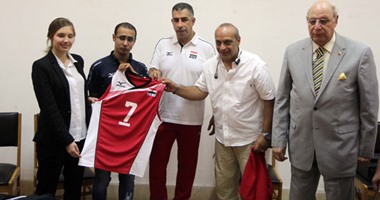 بالصور.. فؤاد عبد السلام: أشرف أبو الحسن "المدرب الثالث "فى صفوف الفراعنة