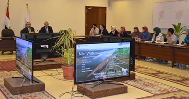 محافظ بنى سويف يبحث استغلال أراضى الدولة فى إقامة مشروعات استثمارية