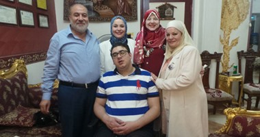 النقيب الكومى لـ"السيسى":"كلنا معاك ياريس والإرهاب مش هيقدر يكسرنا"