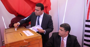 المستشار عادل السعيد يدلى بصوته فى انتخابات نادى القضاة
