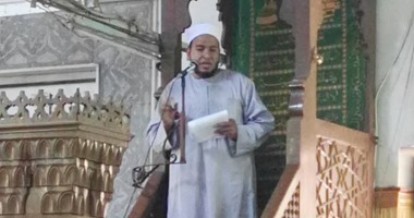 إمام المسجد الكبير بالزقازيق: الخطبة المكتوبة لا تنال من هيبة الإمام