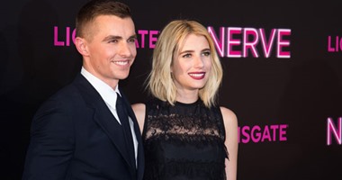 إيما روبرتس تتألق بصحبة نجوم فيلم "Nerve" فى العرض الخاص بنيويورك