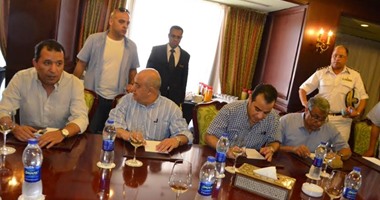 وزير السياحة بالأقصر:عاوزين الضيوف بمؤتمر السياحة العالمى يقولوا هى دى مصر