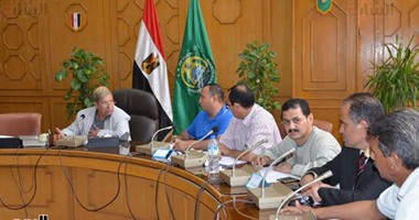 محافظ الإسماعيلية يقرر مد مبادرة "حلوة يا بلدى" أسبوع